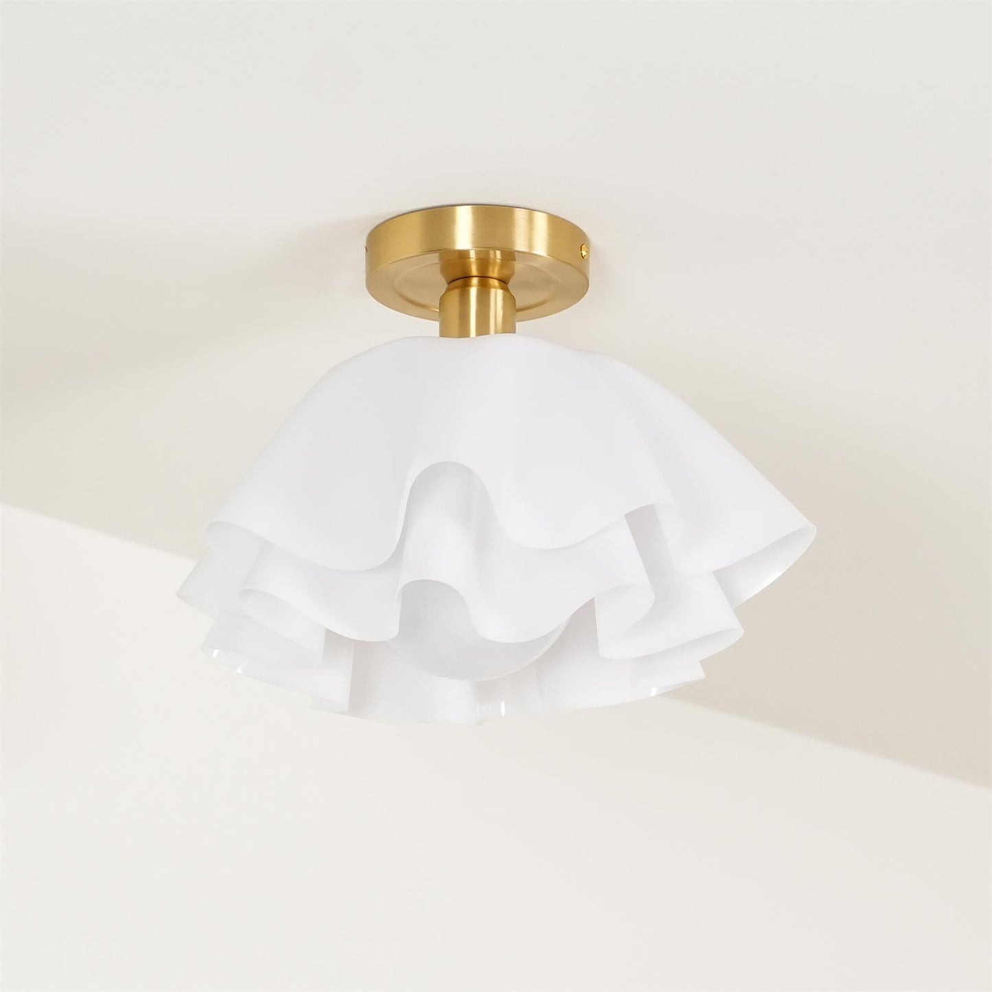 Plafonnier Design Plié Élégant en Cuivre -AURELIA