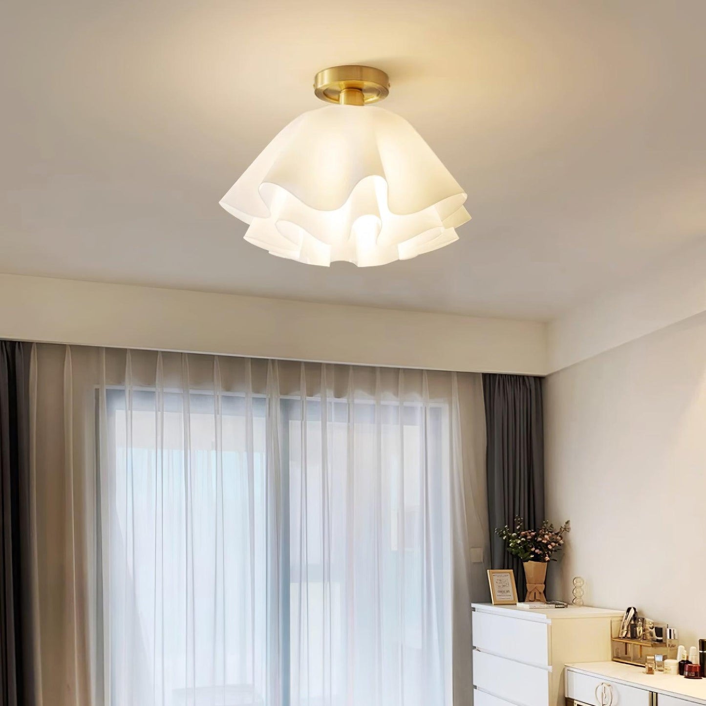 Plafonnier Design Plié Élégant en Cuivre -AURELIA